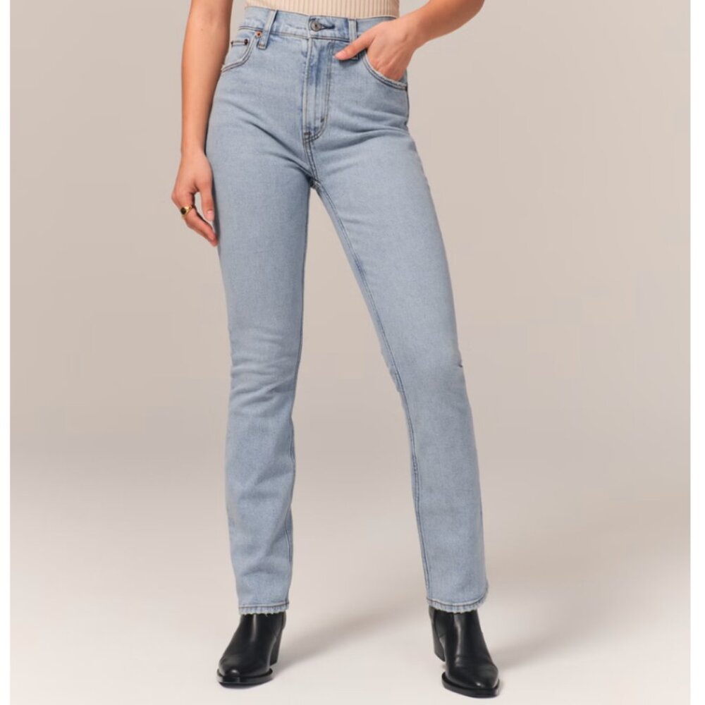 Abercrombie & Fitch Ultra High Rise 90s Slim Straight